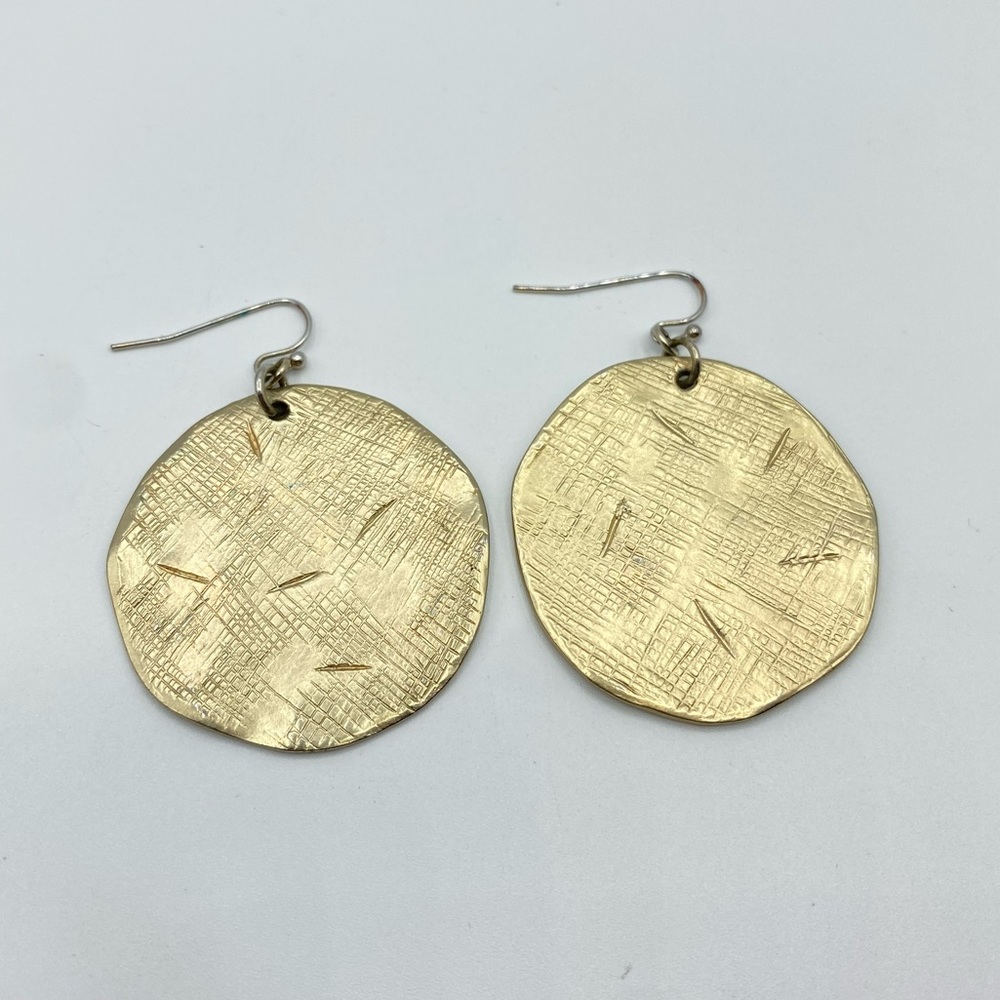 Matte Gold Tone Etched Disc Earrings Drop Pierced Sand Dollar Bohemian Boho